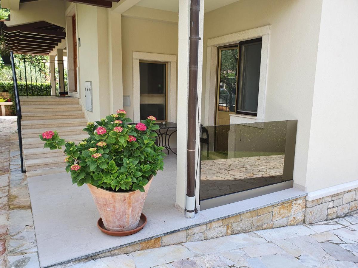 Apartments Cocaletto5 Ровин Екстериор снимка